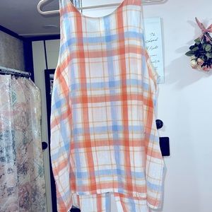 Very cute plaid blouse